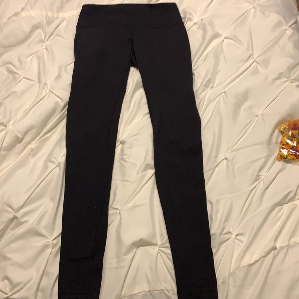 Reversible Lululemon full length legging size 6